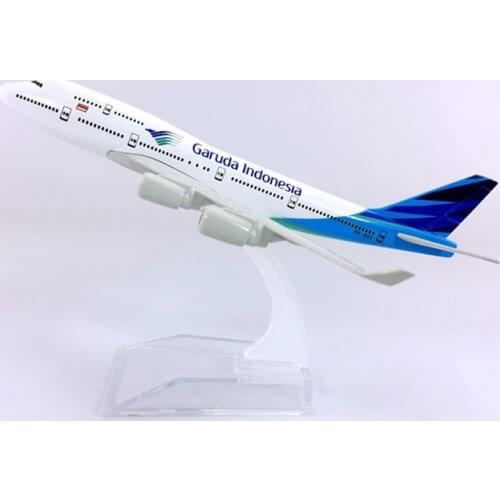 16CM 1:400 Garuda Indonesia Airlines Boeing B747-400 Model with Base Airbus Metal Alloy Aircraft Plane Collectible Display Model