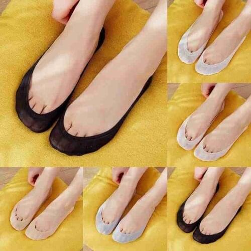 Low Shallow Mouth Invisible Ice Silk Boat Socks Silicone Sole Non-slip Boat Socks Women Thin Anti-drop Invisible Socks Wholesale