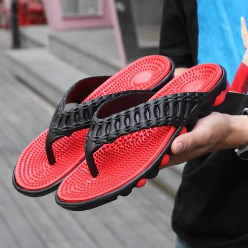 2019 Newest Mens Flip-flops Massage Bottom Summer Mens Slippers Korean Non-slip Mens Slippers Cross-border Dedicated