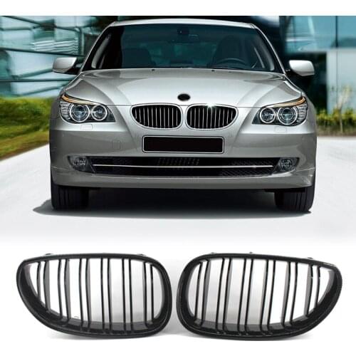 A Pair Gloss Black Car Front Sport Kidney Grilles Grill For BMW 5 Series M5 E60 E61 2003-2010 Car Styling Auto Accessories