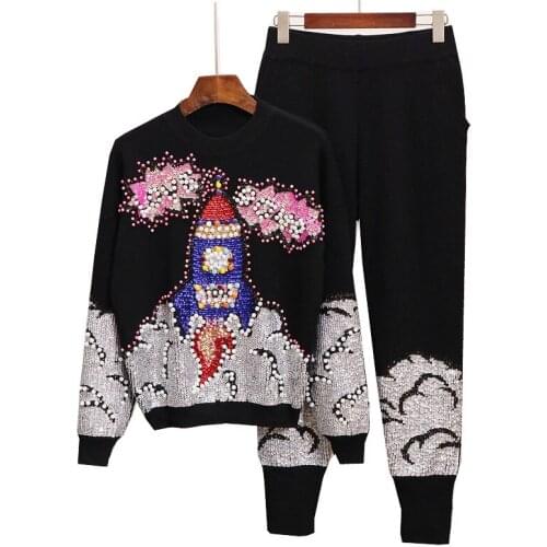 Great quality sequins beading knit suits female heavy industry beading flower long sleeve sweater + pants two pieces sets wq1732