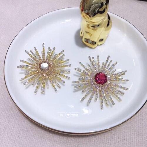 Free Shipping Charm Flower Brooch Pin Fashion Corsage Pin Bridal Jewelry Cloth Scarf Pins Romantic Women Dress Accessories