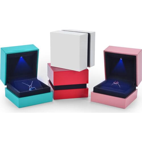 LED Light Wedding Ring Pendant Earrings Jewelry Gift Box Hot Sale Jewellery Storage Display Case
