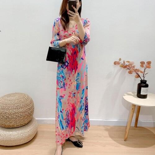 Women Retro Printing Long Dress Round Neck Large Size Loose Fit Three Quarter Sleeves Pleated Fashion Summer 2021 E134