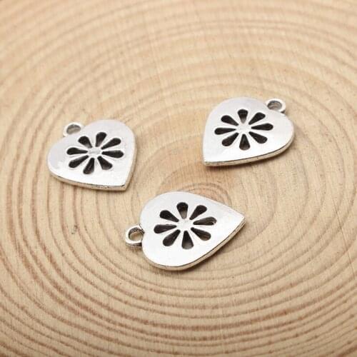 20PCS Silver Color Zinc Alloy Hollow Love Heart Charms Fit Jewelry Pendant necklace Link Charms Makings DIY Handmade Craft