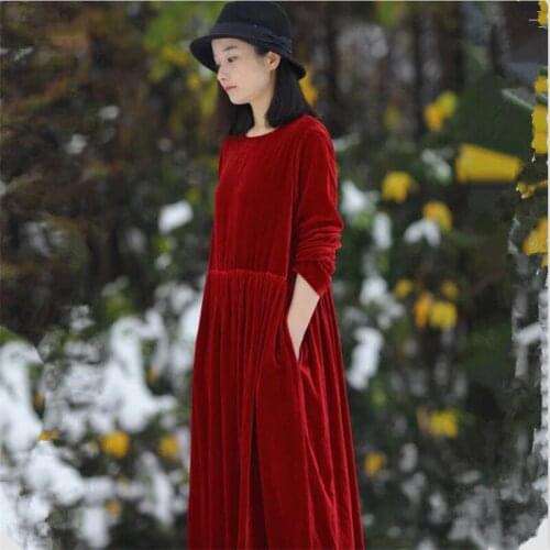 Women Autumn Velvet Long Dress Fashion Long Sleeve O-Neck Retro Party Dress Elegant Slim Office Dress Plus Size Vestidos M-7XL