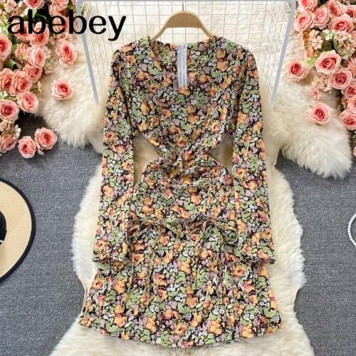 2021 New Spring Autumn French V-Neck long sleeve Dress bow bandage high waist pleated print mid-length A-line Dress