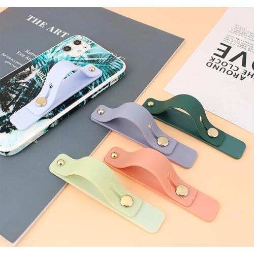 Plain Color Hand Band Finger Grip Mobile Phone Holder Stand Push Pull Universal Car Phone Socket Holder For iphone 11 Xiaomi