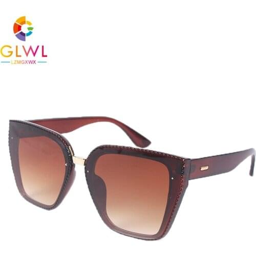 Vintage Sunglasses Womens Cats Eye Eyeglasses Woman Oversized Frame Ladies Sunglases Designer Pink Driving Goggles Trends 2021