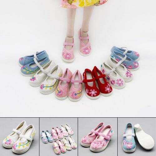 60cm 1/3 BJD SD Doll 7.8cm Embroidered Shoes Doll Accessories Ancient Costume Style Shoes for Girls Toys New