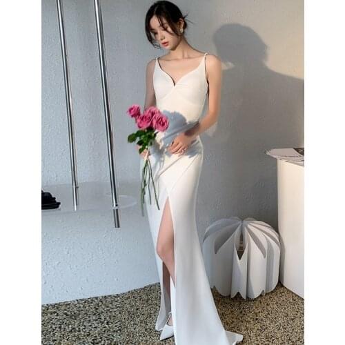 Sexy Back Spaghetti Straps Mermaid V Neck Satin Beading Sleeveless Sweep Train Wedding Gown Wedding Dress Bride robe de mariée