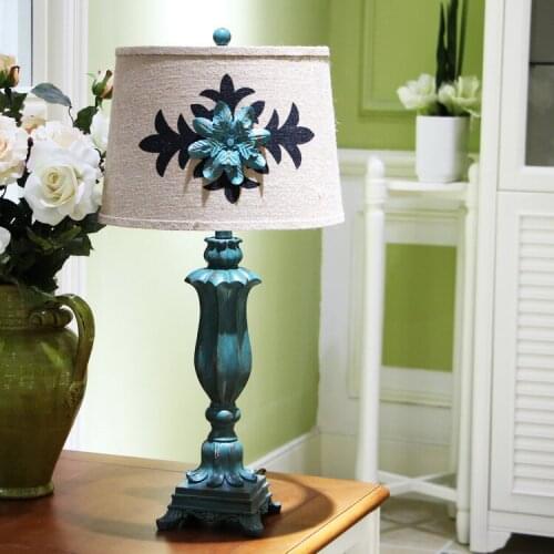 Pastoral classic Table Lamps living room bedroom bedside study creative resin wedding green lighting table lights ZA FG996