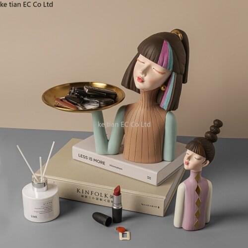 1pcs New cute girl creative entrance key storage ornaments home decoration accessories for living room Send girls birthday gifts