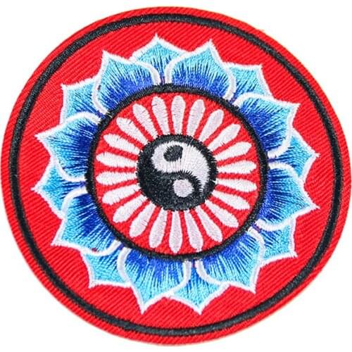 Chinese Style Lotus Tai Chi Patch Iron on Patches for Clothing DIY Decor Embroidery Applique Apparel Sewing Fabric Accessories