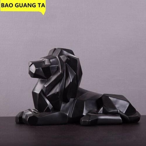 BAO GUANG TA Geometry Origami Lion Sculpture Resin African Wildlife Predator Statue/ Feng Shui Lion Crafts Home Decorations R60