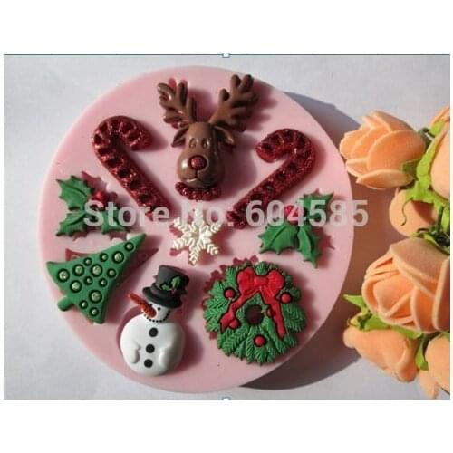 SANTAS ESSENTIALS SILICONE MOULD _ Candy,Snowflake,Chrismas Tree,Wreath,Holly and Berries