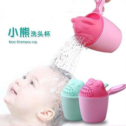 1PC Cute Cartoon Shampoo Cup Baby Spoon Shower Bath Water Swimming Head Watering Bottle Todder Kids Wash Hair Shampoo Cup