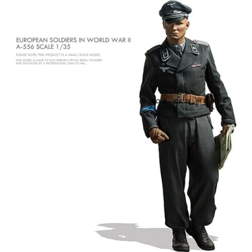 1/35 Resin model kits figure colorless and self-assembled A-556