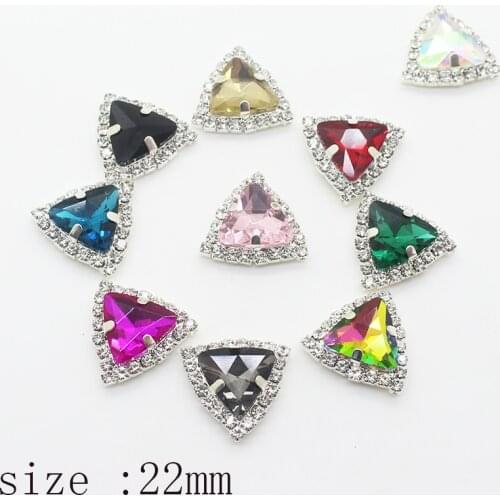 Hot Sale Triangle Glass Button 10Pcs/Lot 22mm Rhinestones Button Beautiful DIY Sewing for Christmas Decoration Dress Accessories