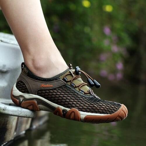 2020 Summer Breathable Men Hiking Shoes Outdoor Mesh Sneakers Climbing Trekking Shoes Man Sandals Quick-dry Sport Water Shoes