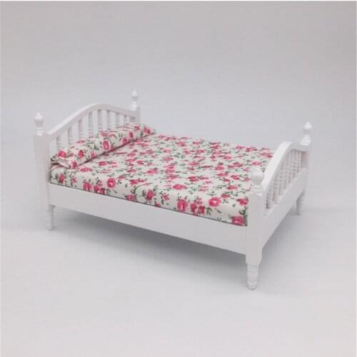 Dollhouse Accessories Wooden Double Queen Bed Flower Pattern Mini Furniture For 1/12 Scale Doll BX0D