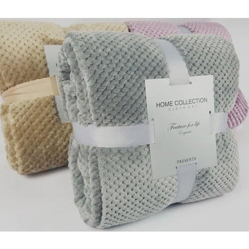 Super Soft Blanket Flannel Aircraft Sofa Use Office Children Blanket Towel Travel Fleece Mesh Portable Car Travel Cover Blanket