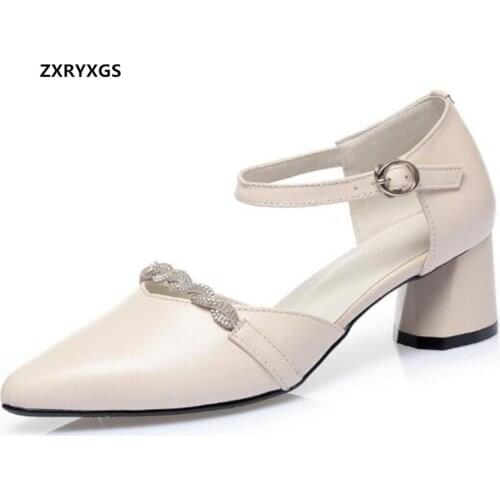 Top Cowhide Rhinestones Pointed Sandals Fashion Side Air Summer Leather Sandals 2020 New High Heel Sandals Large Size Sandals