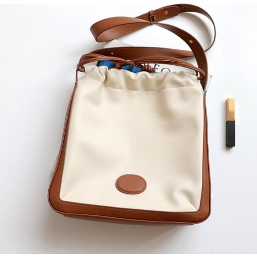 Contrasting Color Stitching Leather Drawstring Tote Bag 2021 New Trendy Large-capacity Shoulder Bag Casual Shopping Bag