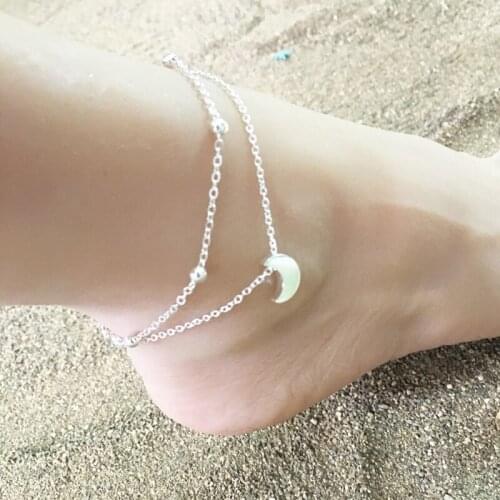 Give gifts and accessories to your friends Bohemian summer sales of moon girls love beach foot chain