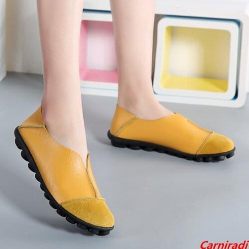 Genuine Leather Comfortable Casual Shoes Women Lightweight Slip-on Loafers Bean Moccasins Ladies Non-slip Driving Walking Shoes