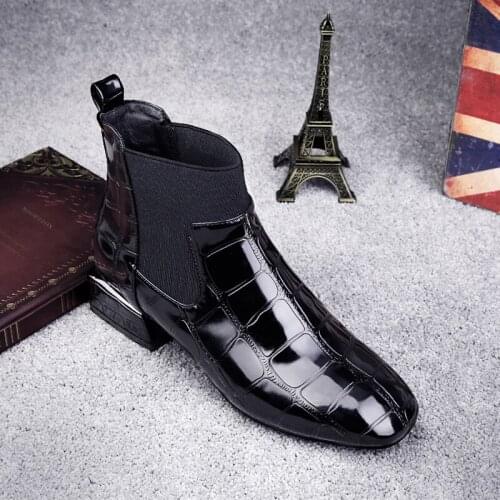 2020 Chic Women Boots Shiny PU Leather Autumn Winter Shoes Woman Spuare Toe Block Heels Peluche Ankle Boots Female Botas Mujer