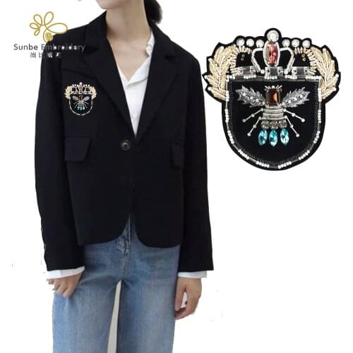 Fashion Crown Bee Design Patches Indian Silk Badges Applique for Pants Clothes Decorated 1 piece