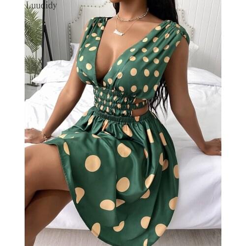 Women V Neck Sleeveless Cutout Waist Plunge Polkadot Print Dress