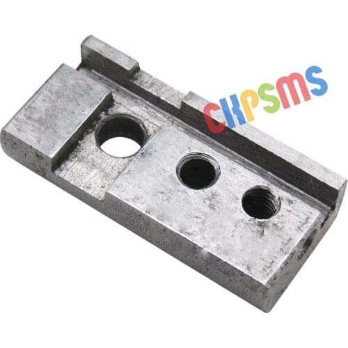 1PCS #81858 high quality replacement Needle Bar Clamp compatible with SINGER SINGER 29K 29K71 29K73 SEWING MACHINE