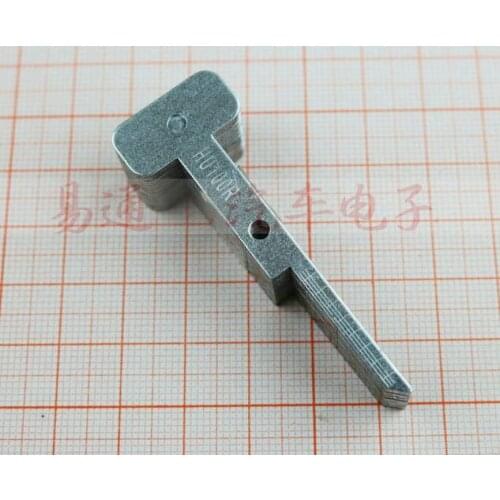 HU100R Engraved Line Scale Shearing Teeth Blank Car Key Lock For BMW 116I 118I 125I 320I 320LI 328 520I 530LI ( LISHI 2 in1)
