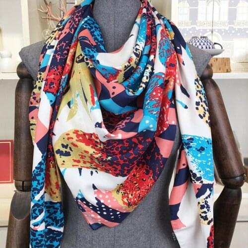 Luxury Brand New Design Floral Printed Square Scarf 130*130cm Twill Silk Scarf Women Kerchief Scarves For Ladies Summer Shawls