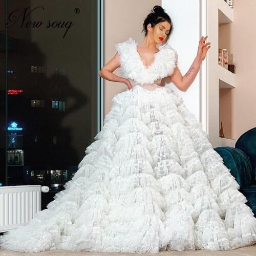African Evening Dresses White Tiered 2020 Robe De Soiree Formal Prom Dress Dubai Arabic Party Gowns Saudi Arabic Celebrity Dress