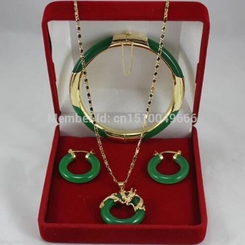 Hot sale FREE SHIP>>>Latest ! Fashion jewelry green jade necklace pendants, earrings , bracelets Set