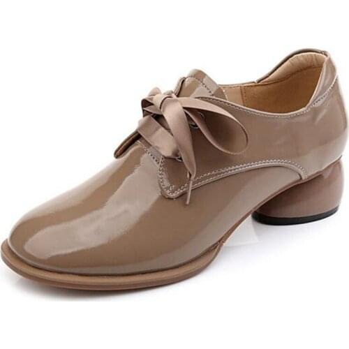 2019 Newest Lace-up First Layer of Cowhide Patent Leather Shoes Woman Shoes Comfort Soft Fashion Casual Shoes High Heels 4 Cm