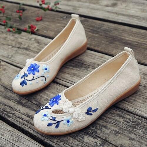 Embroidered Canvas Shoes Women Ballet Flats Ballerina Flat Shoes Casual Shallow Wedges Shoes Woman Plus Size 35-42