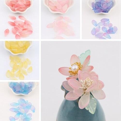 10pcs Glazed daisy petals 10*20mm DIY Crystal Petals Glaze Beads For Jewelry making