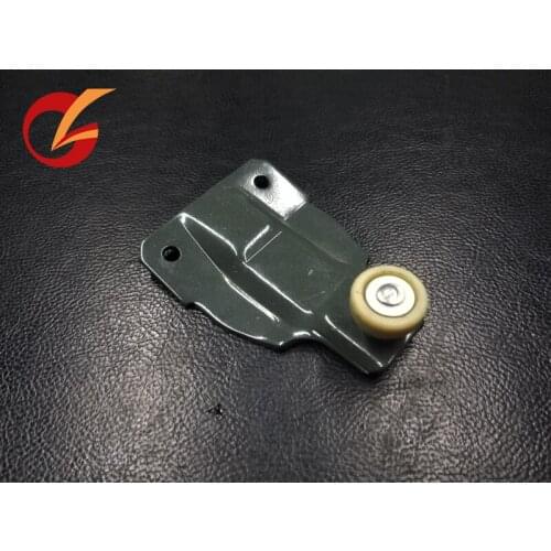 Use for nissan urvan E24 sliding door roller upper braket