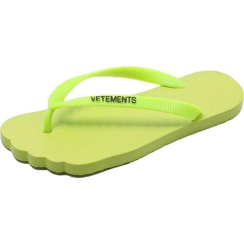 Summer Men Light Weight Soft Slippers Outdoor Non-slip Beach Shoes Quick dry Flat Flip-flop Meal Basic Sandals