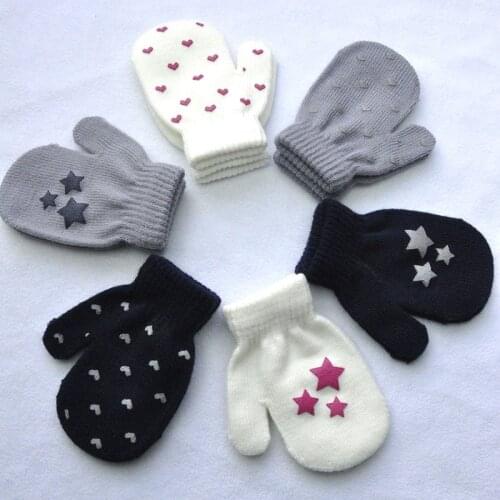 Cute Kids Winter Gloves Fashion Toddler Mittens Knitted Dot Star Heart Gloves Boys Girls Warm Children Soft Print Solid Guantes