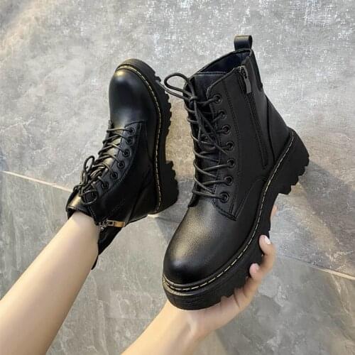 Thick-bottomed Martin Boots Womens 2020 new autumn/winter plus velvet lean short boots short-sleeved British snow boots