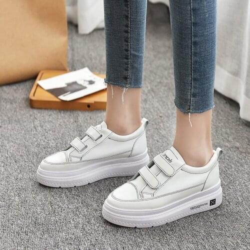 New Sneakers Women Vulcanize Shoes Fashion Women Walking Shoes Outdoor Casual Women Shoes Up Ladies Shoe