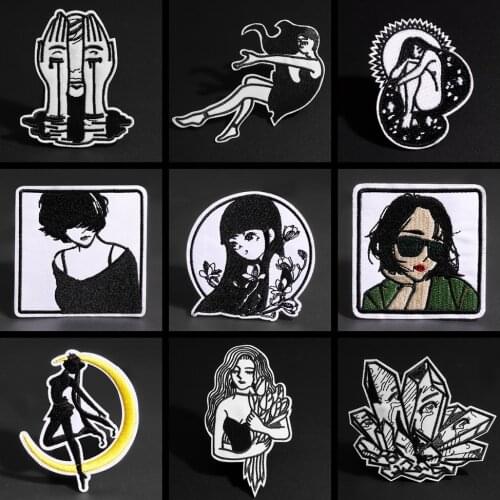 Japanese Anime Girl In the Moon Black White Patches Iron On Black White Girl Shape Appliques Diy Silhouette Badges for Clothes