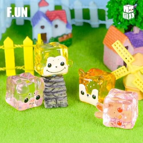 Yuannai animal ice cube blind box bag toy BOX CAT cartoon animal Caja Ciega fairy tale elf desktop decoration model hand to do