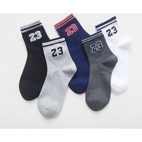 2017 NEW Men&Women Brand letter No.23 Red Socks Cotton Foot Basket in tube Socks Male Elite Sox white Sock