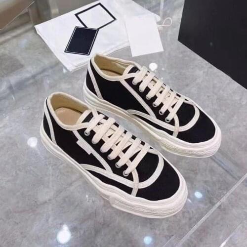 Womens Casual Shoes Mixed Colors Lace Up Thick Bottom Shoes Sneakers Ladies Leisure Shoes Chic Designer Luxury Brand Woman Shoe